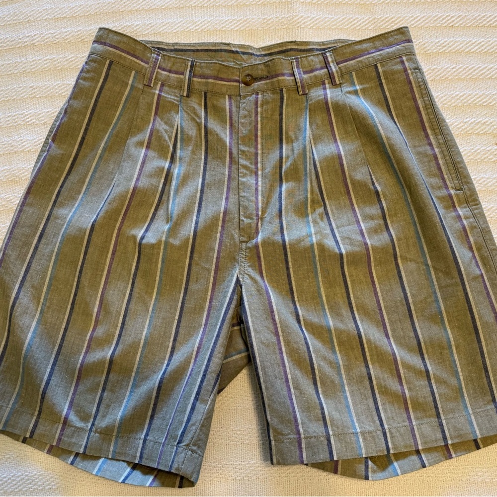 Eddie Bauer Men's Striped Shorts NWOT